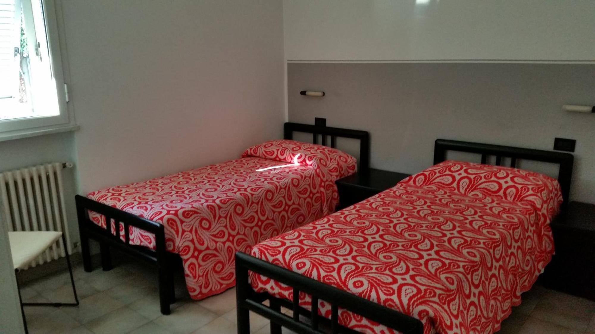 Residence Villa Carmen Fronte Mare A 50 Mt Pietra Ligure Kamer foto