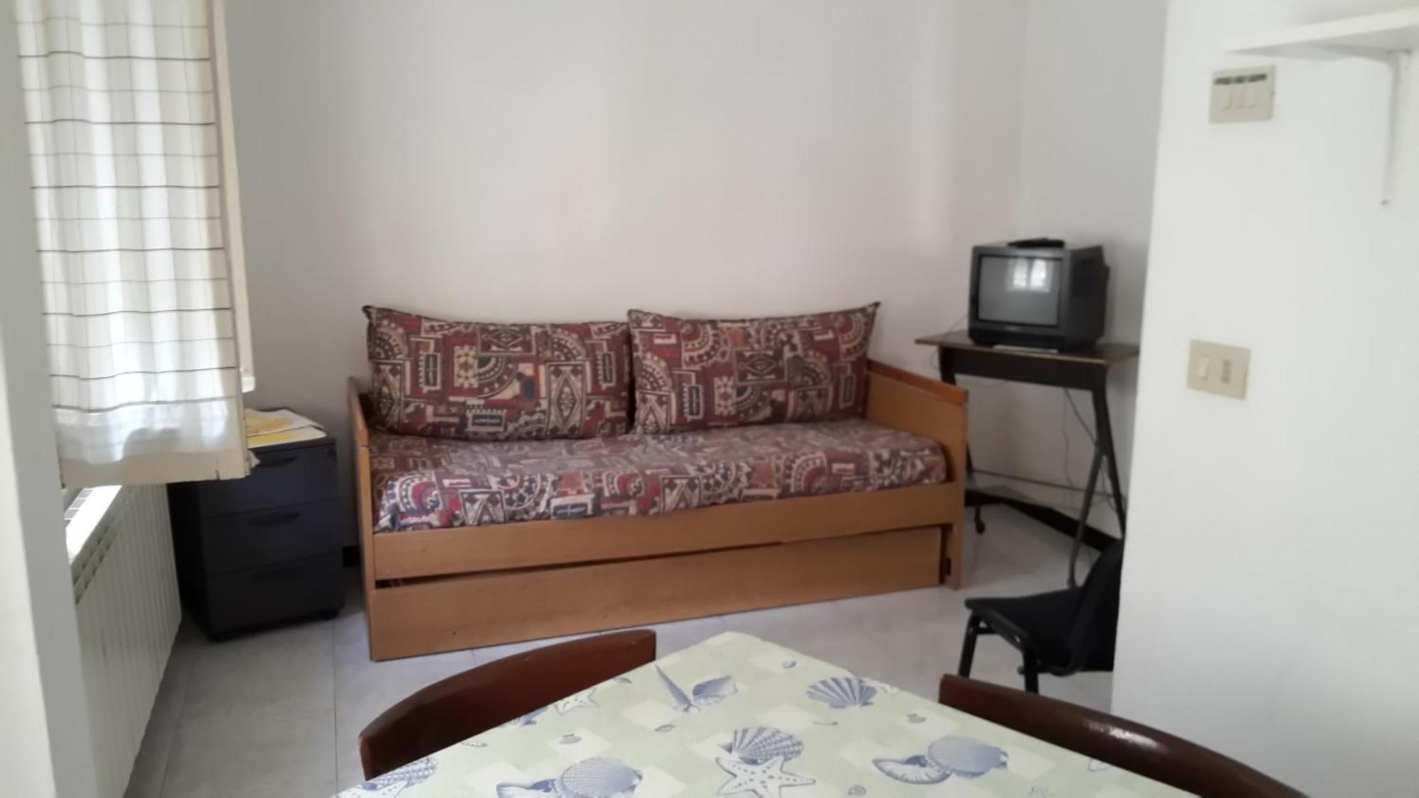 Residence Villa Carmen Fronte Mare A 50 Mt Pietra Ligure Buitenkant foto